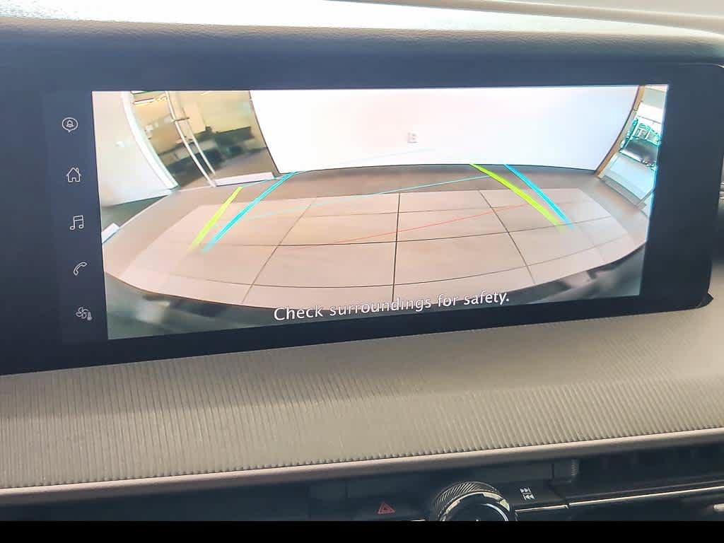 Used 2025 Nissan Murano SV AWD/4WD image 16