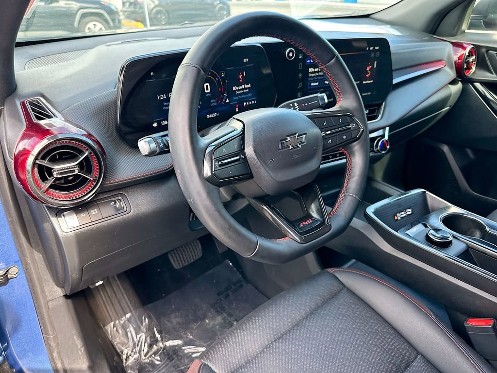 Used 2025 Chevrolet Equinox RS image 10