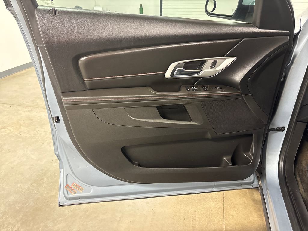 Used 2015 GMC Terrain SLE FWD image 22
