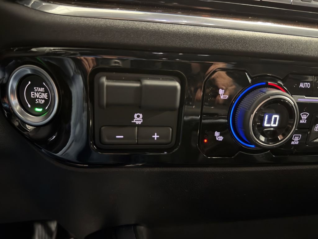 Used 2025 Chevrolet Silverado 1500 RST w/ Convenience Package II image 37