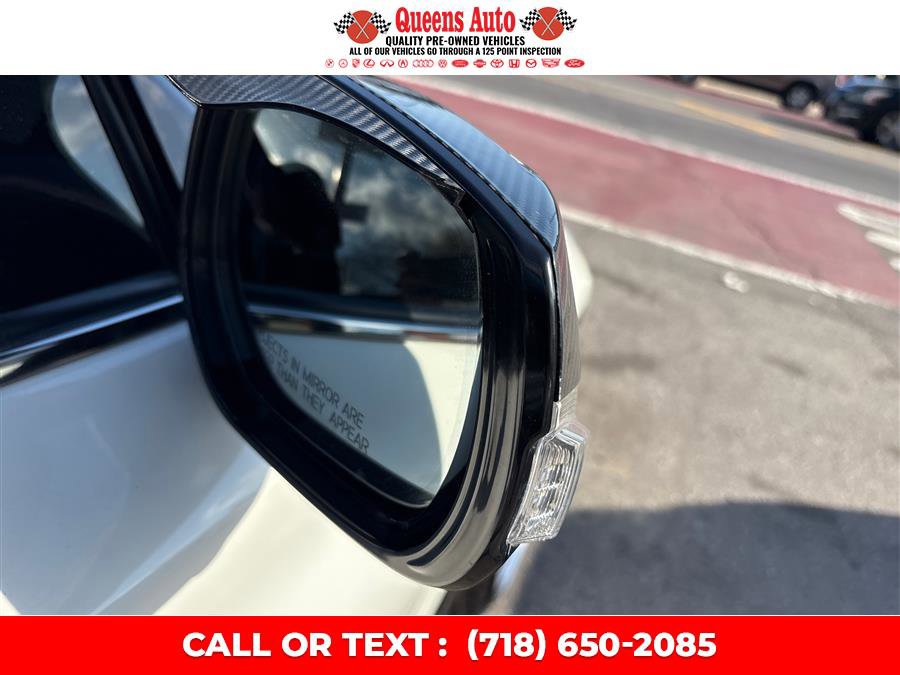 Used 2018 INFINITI Q60 Red Sport 400 AWD/4WD image 34