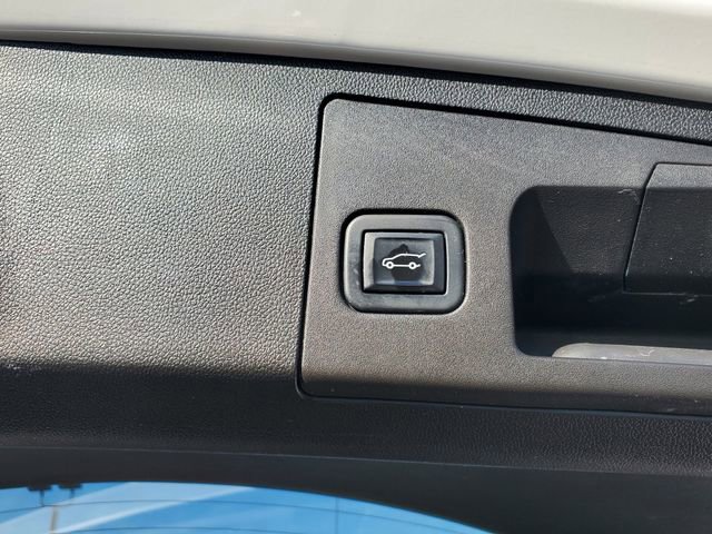 Certified 2023 Cadillac XT4 Premium Luxury w/ Cold Weather Package image 13