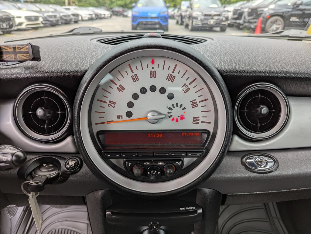 Used 2011 MINI Cooper Convertible FWD image 19