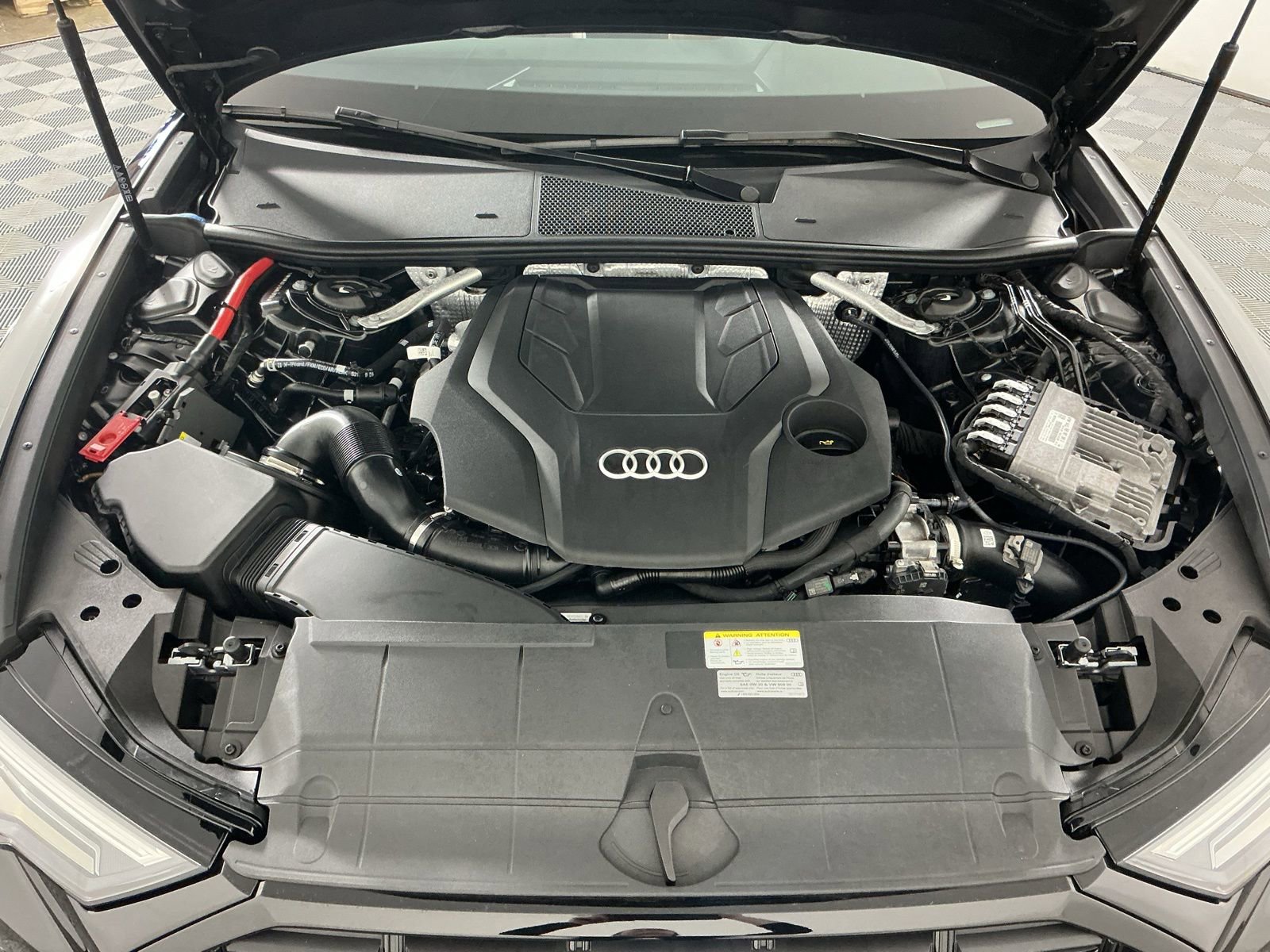 Used 2024 Audi A6 Premium Plus image 25