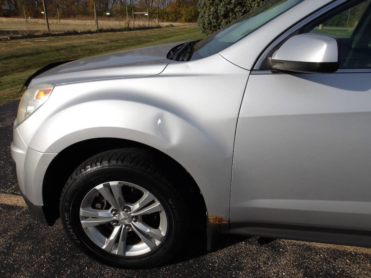 Used 2011 Chevrolet Equinox LT image 26