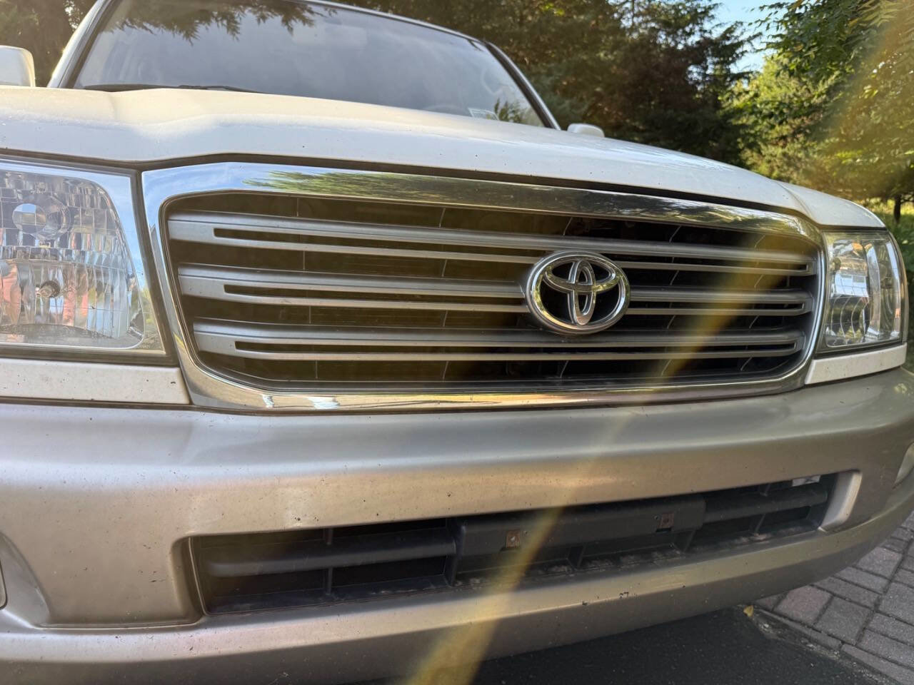 Used 2004 Toyota Land Cruiser image 3