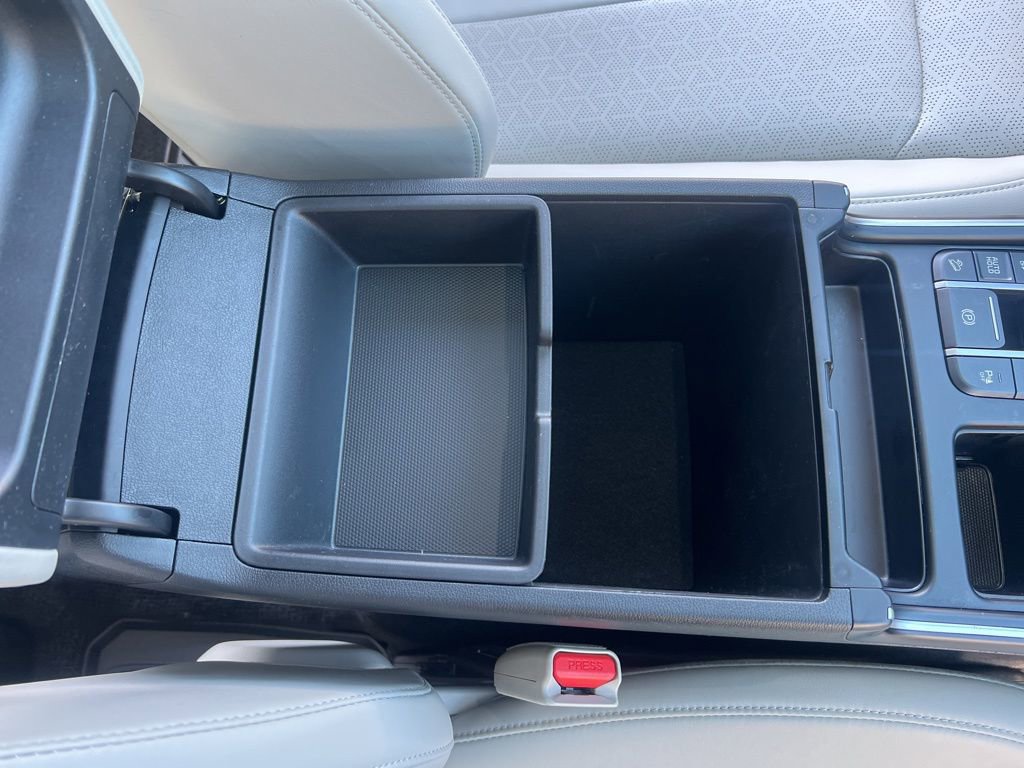 Certified 2023 Kia Sorento EX w/ Panoramic Sunroof Package image 23