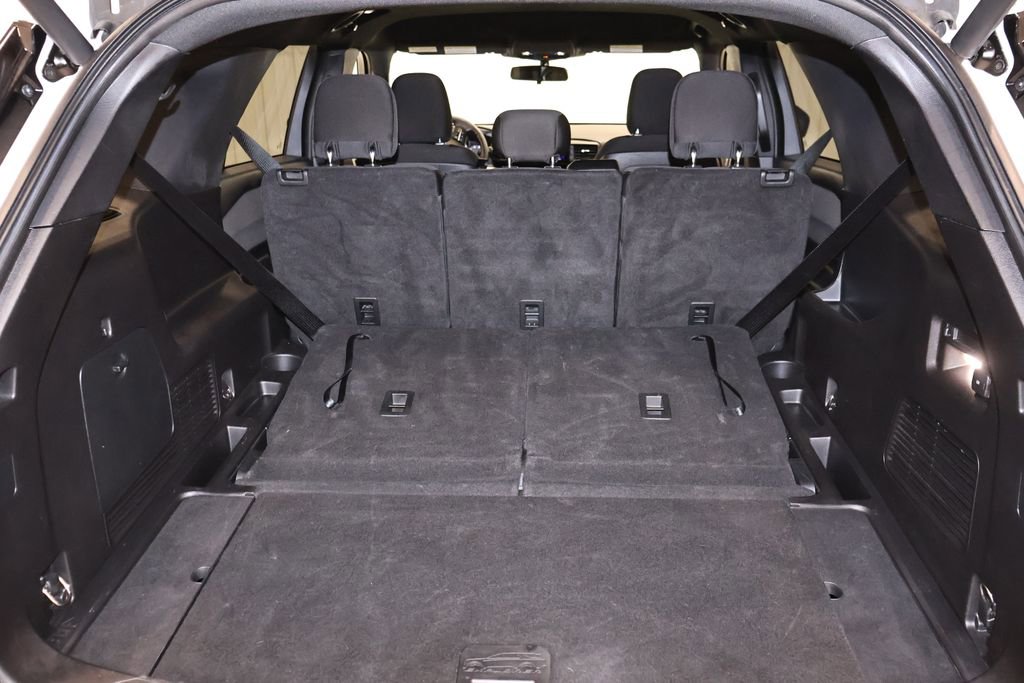 Certified 2020 Ford Explorer XLT w/ Comfort Package image 39