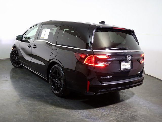 Used 2025 Honda Odyssey Sport-L image 2