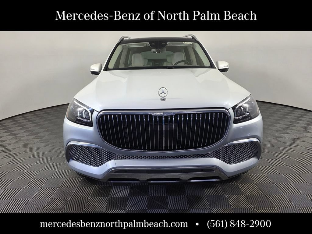 Used 2022 Mercedes-Benz Maybach GLS 600 4MATIC image 2