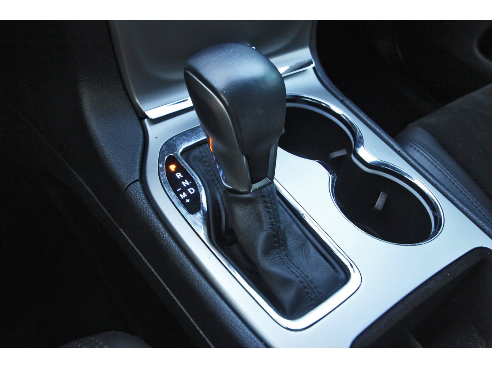 Used 2018 Jeep Grand Cherokee Altitude RWD image 28