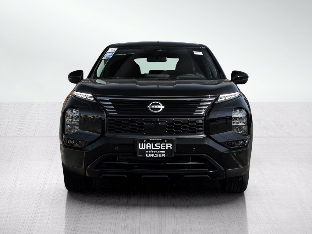 New 2026 Nissan Rogue SL AWD/4WD image 2
