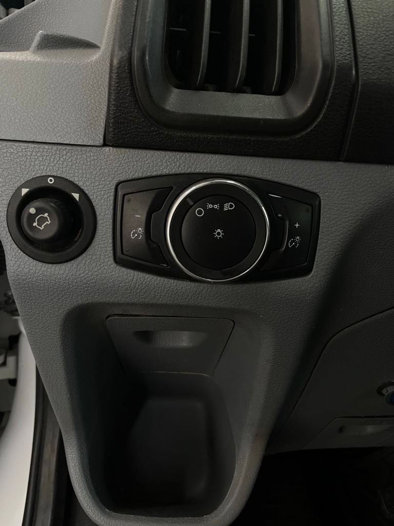 Used 2018 Ford Transit 350 XL RWD image 22