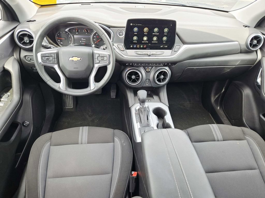 Used 2024 Chevrolet Blazer LT w/ Convenience Package FWD image 9