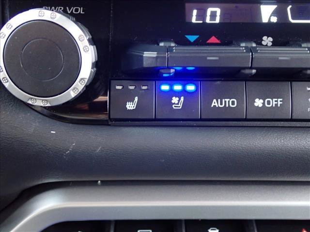 Certified 2024 Toyota Sequoia Platinum AWD/4WD image 21