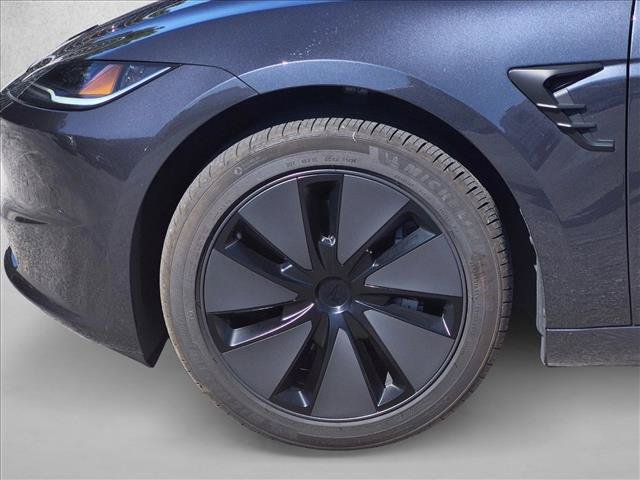 Used 2025 Tesla Model 3 Long Range RWD image 9