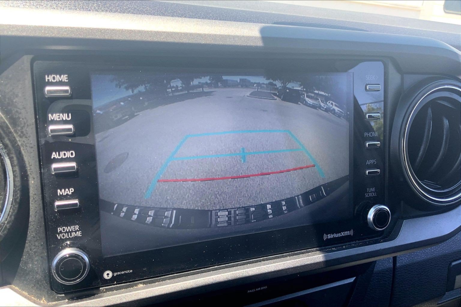 Used 2020 Toyota Tacoma TRD Sport AWD/4WD image 26