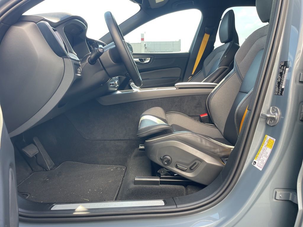 Certified 2024 Volvo XC60 T8 Polestar image 21