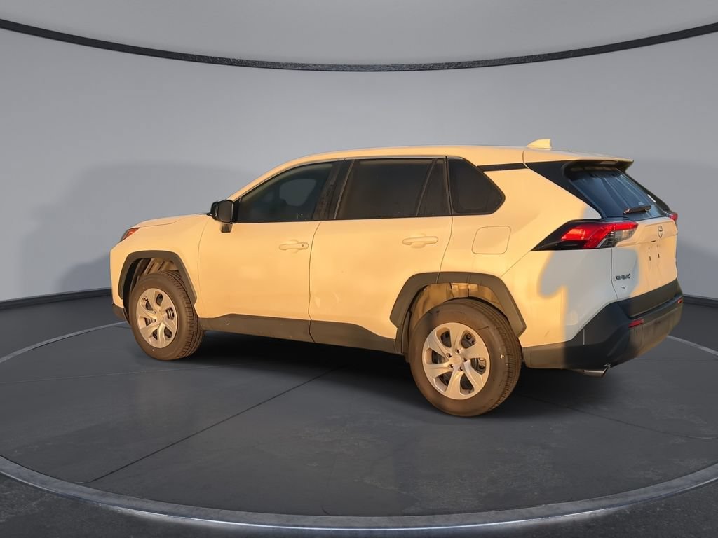 Certified 2023 Toyota RAV4 LE FWD image 6