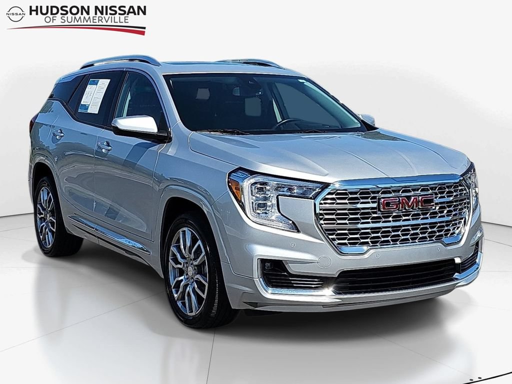 Used 2022 GMC Terrain Denali
