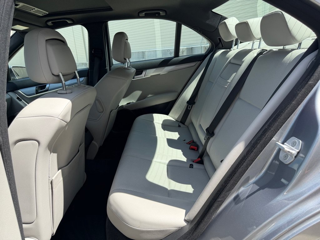 Used 2014 Mercedes-Benz C 250 Sedan image 21