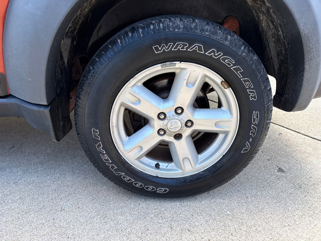 Used 2007 Dodge Nitro SXT AWD/4WD image 17