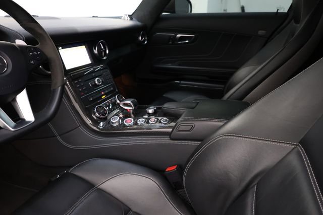 Used 2012 Mercedes-Benz SLS AMG Coupe image 73