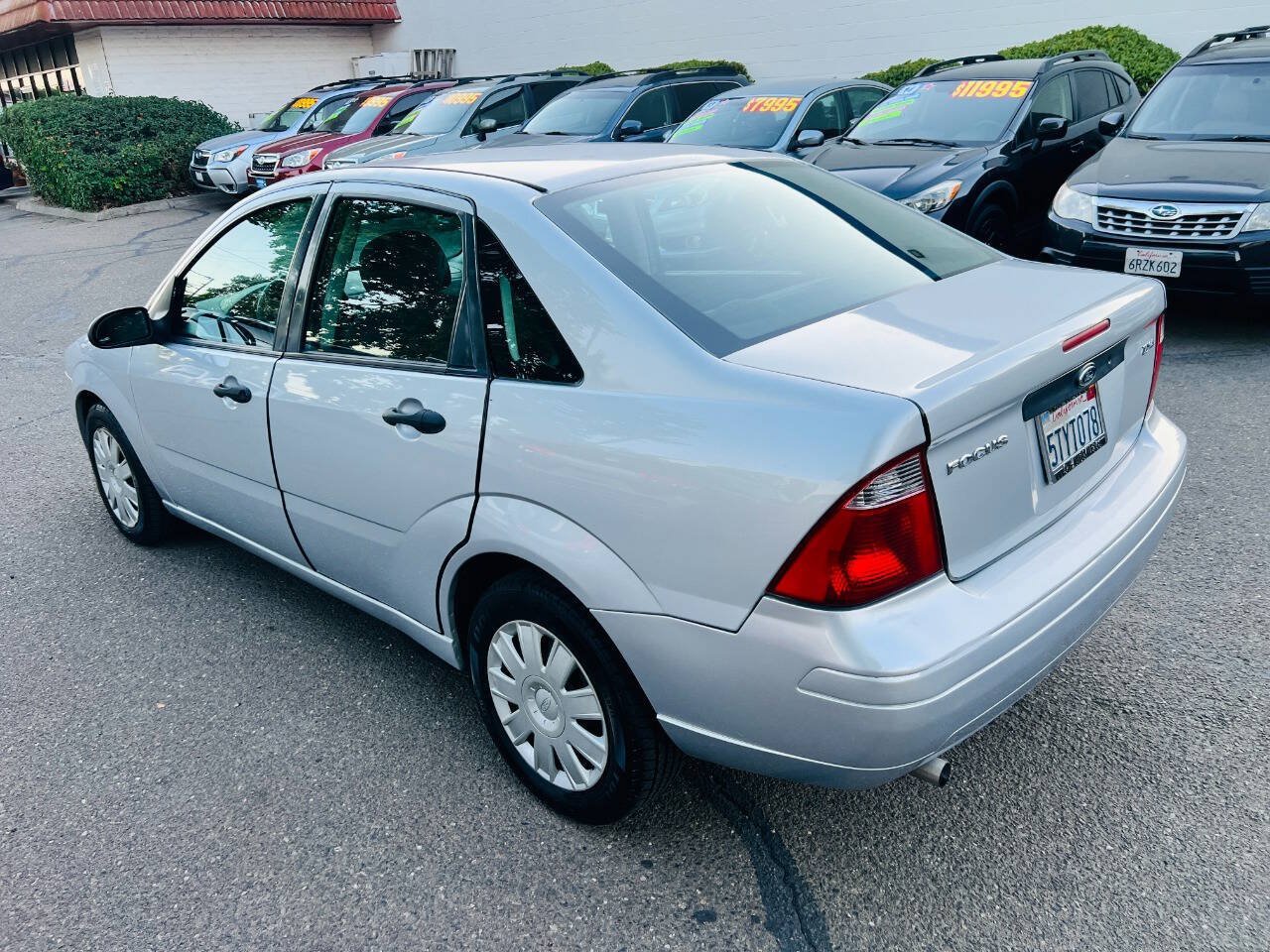 Used 2006 Ford Focus S FWD image 4