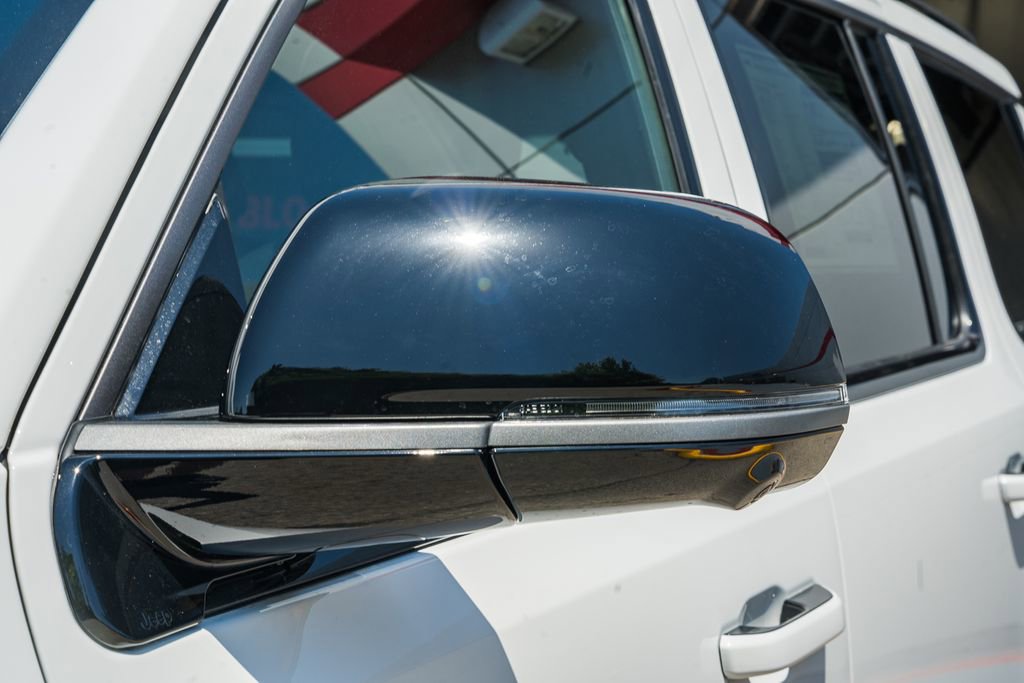 New 2026 Jeep Grand Wagoneer Limited AWD/4WD image 15