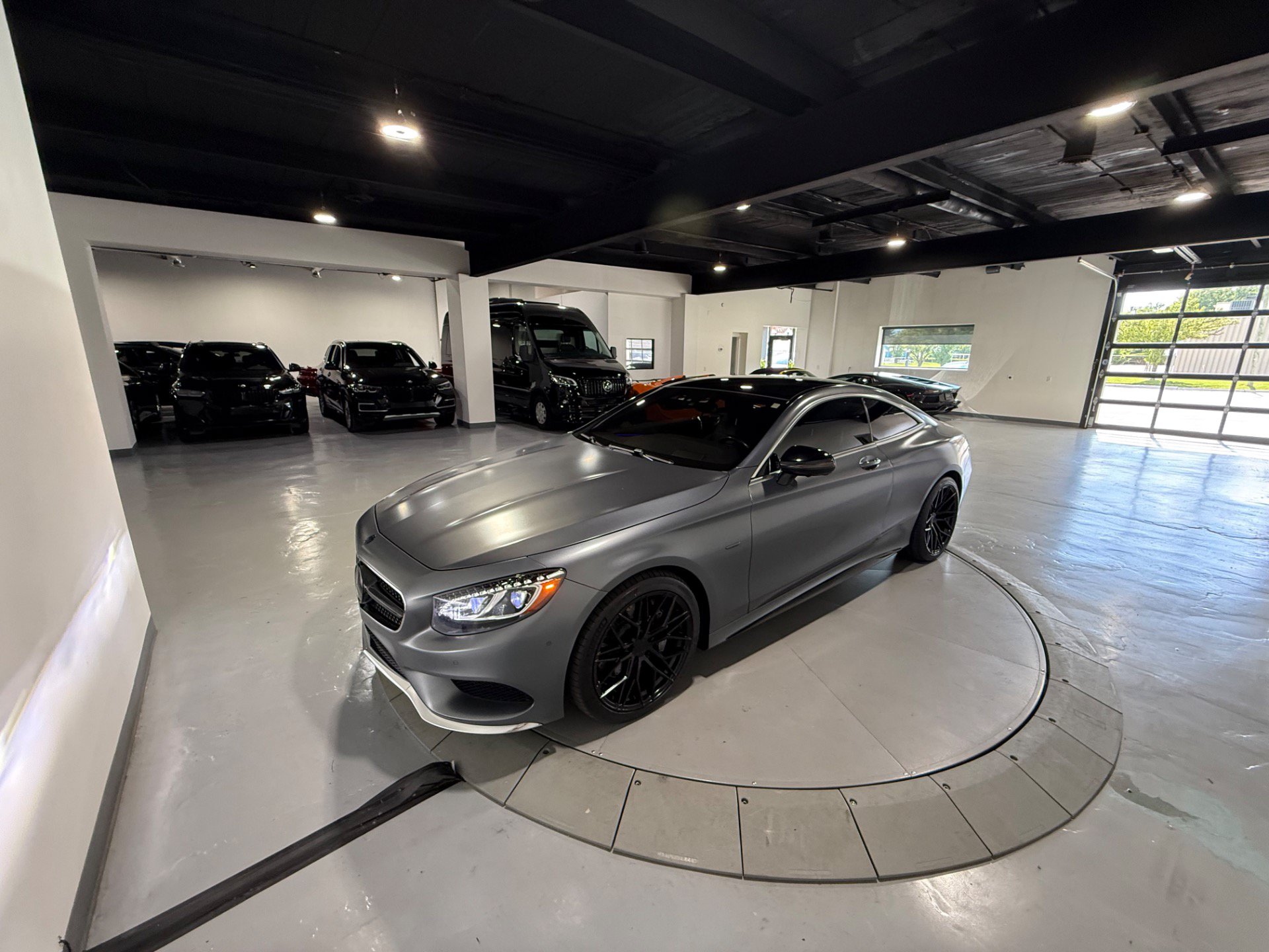 Used 2017 Mercedes-Benz S 550 4MATIC Coupe image 5