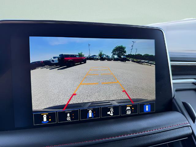 Used 2024 Chevrolet Suburban RST w/ Luxury Package AWD/4WD image 14