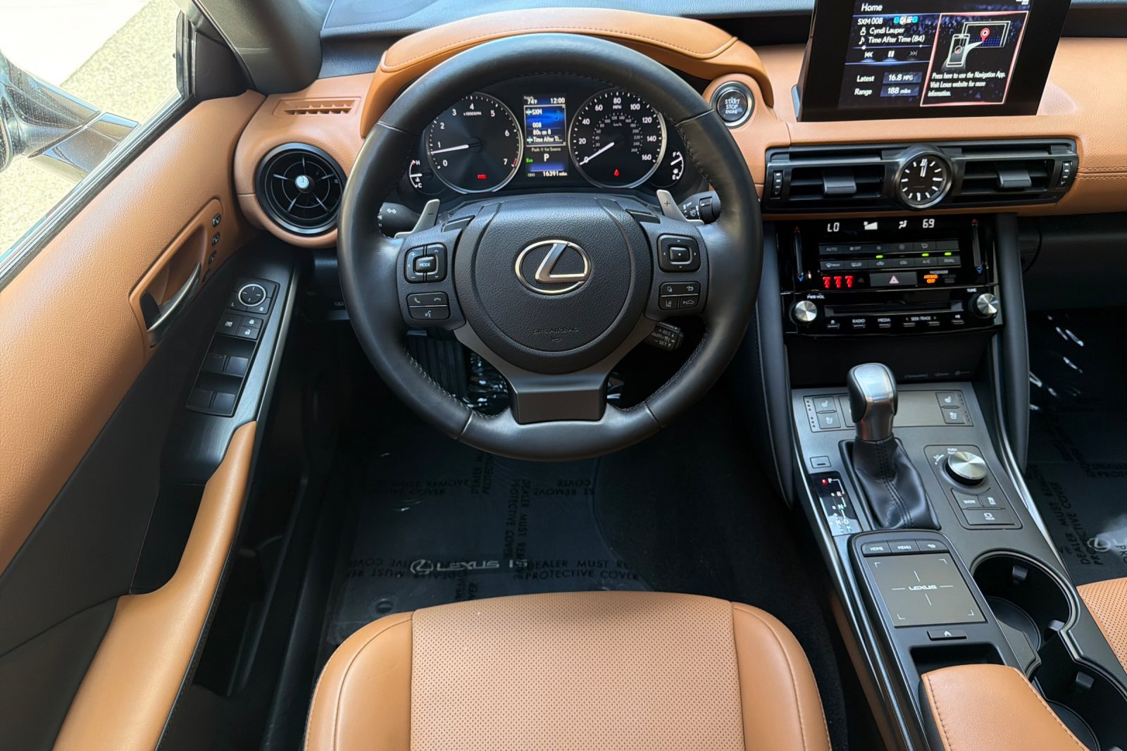 Used 2024 Lexus IS 300 AWD w/ Premium Package image 13