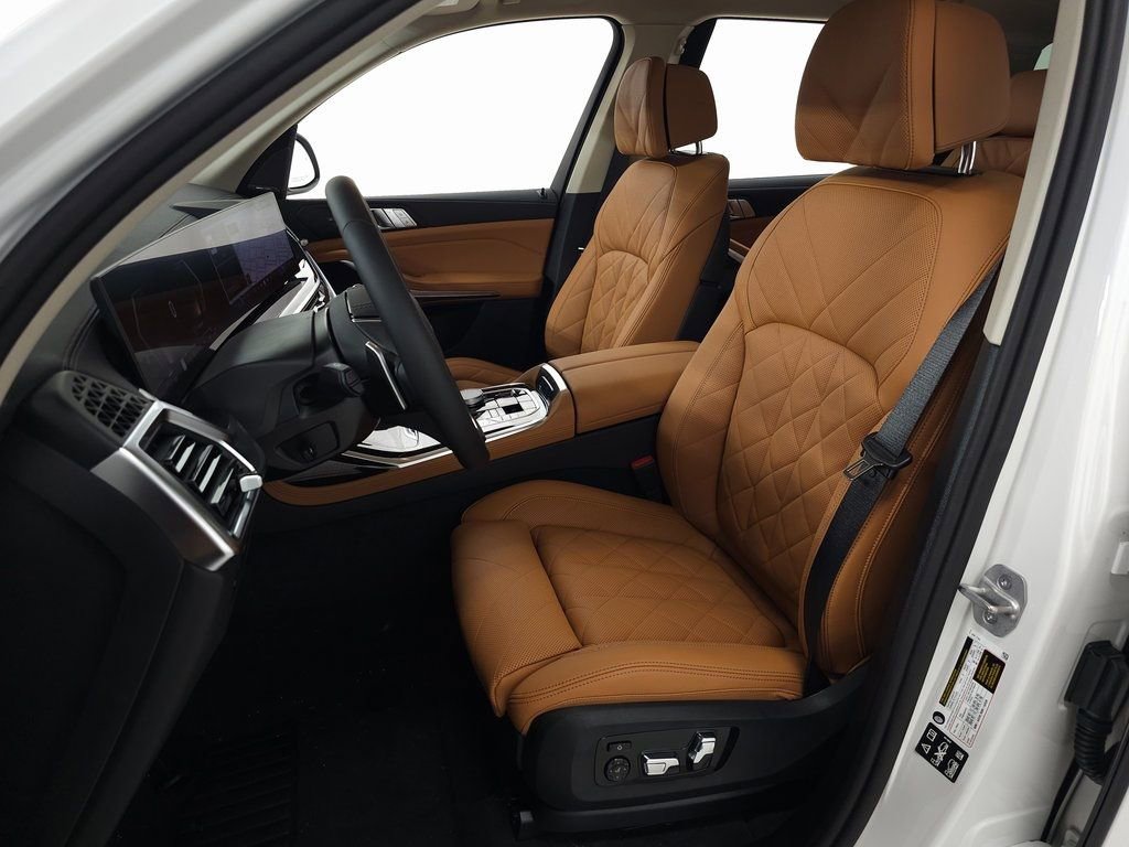 New 2026 BMW X7 xDrive40i image 12