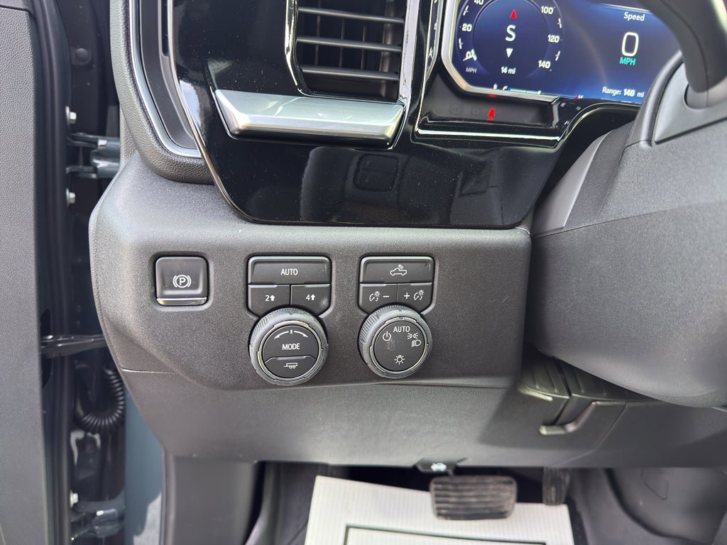 New 2026 Chevrolet Silverado 1500 LT w/ Protection Package AWD/4WD image 18