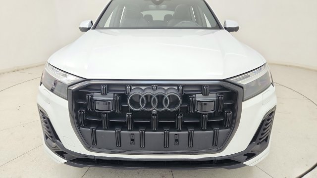Used 2025 Audi Q7 3.0T Prestige w/ Prestige Package AWD/4WD image 24