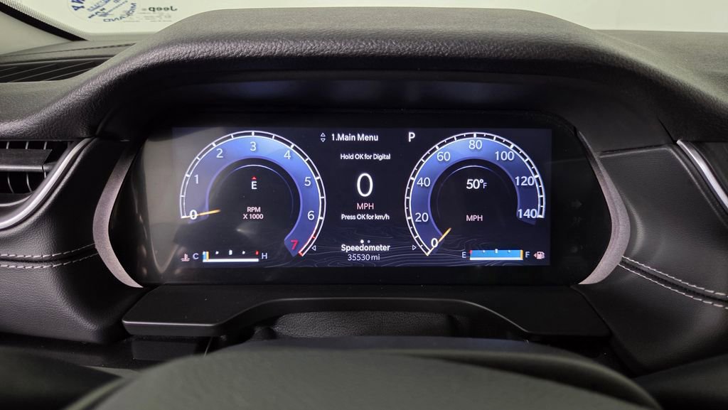 Used 2022 Jeep Grand Cherokee L Laredo w/ Luxury Tech Group I AWD/4WD image 21