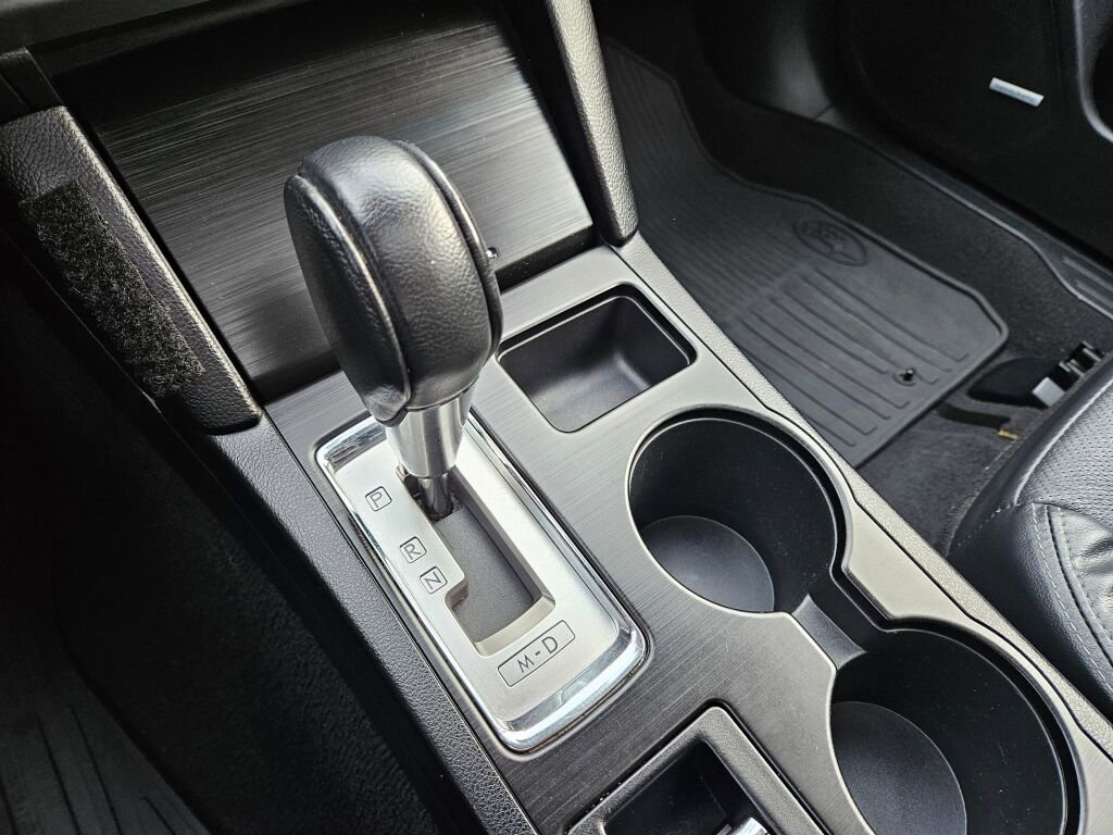 Used 2016 Subaru Outback 3.6R Limited image 28