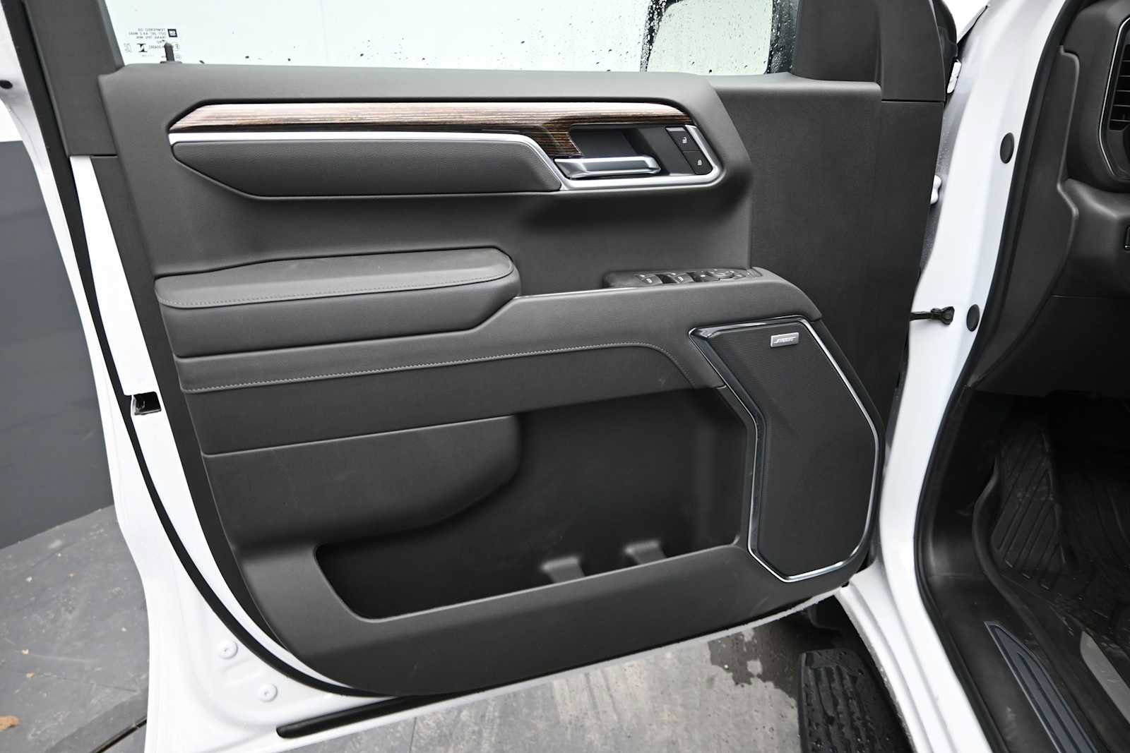 New 2026 GMC Sierra 1500 Elevation w/ Elevation Premium Package AWD/4WD image 12