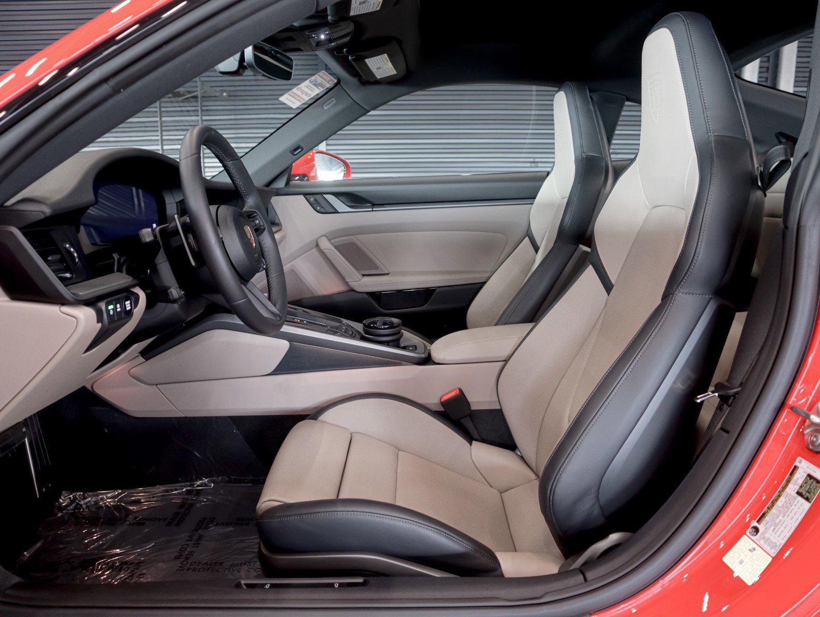 Certified 2025 Porsche 911 Carrera image 5