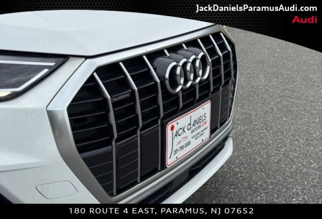 Used 2024 Audi Q3 2.0T Premium w/ Convenience Package AWD/4WD image 23
