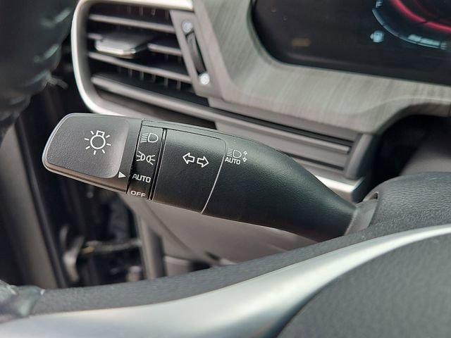 Certified 2024 Kia Telluride EX w/ EX Captain's Chair Package image 25