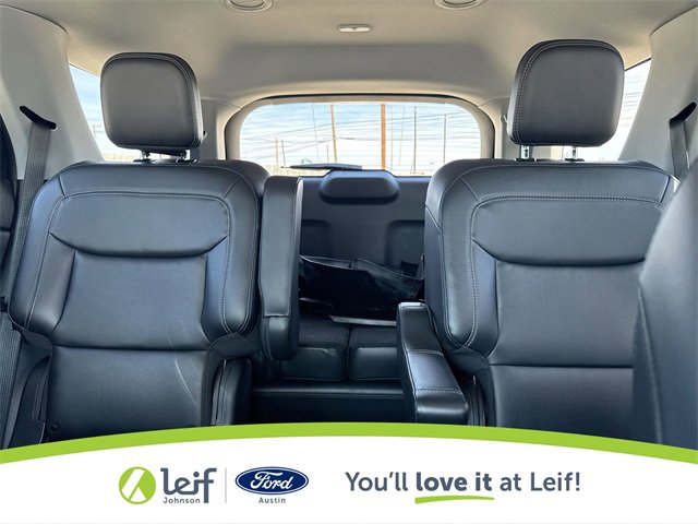 Used 2023 Ford Explorer XLT w/ Equipment Group 202A image 30