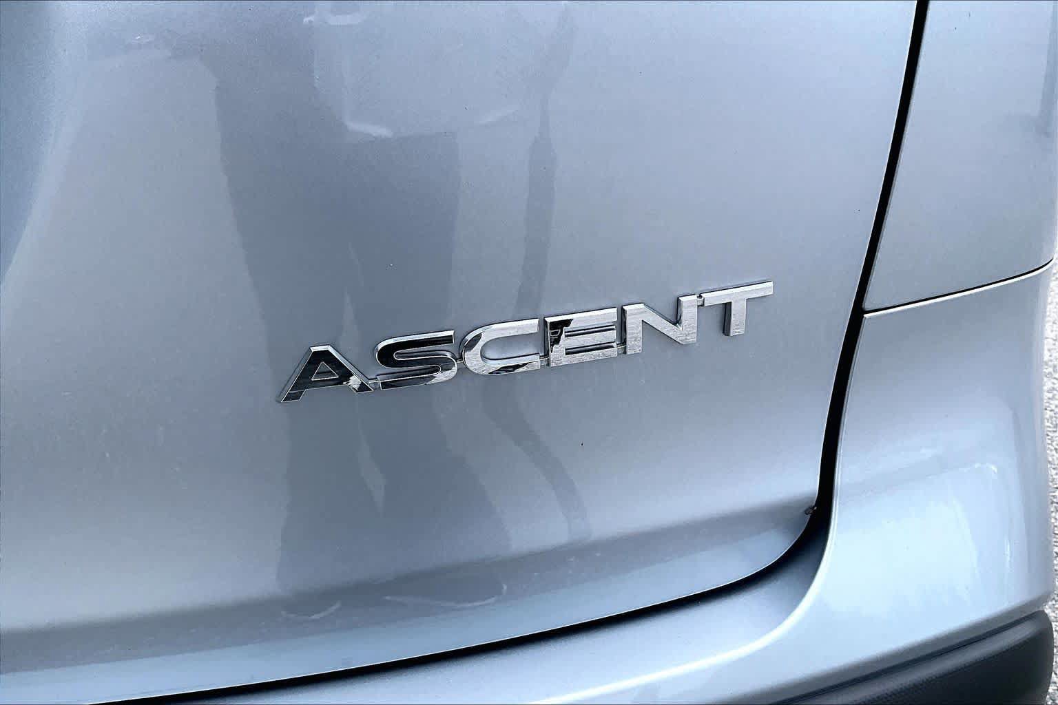 Used 2023 Subaru Ascent Premium w/ Convenience Package AWD/4WD image 10