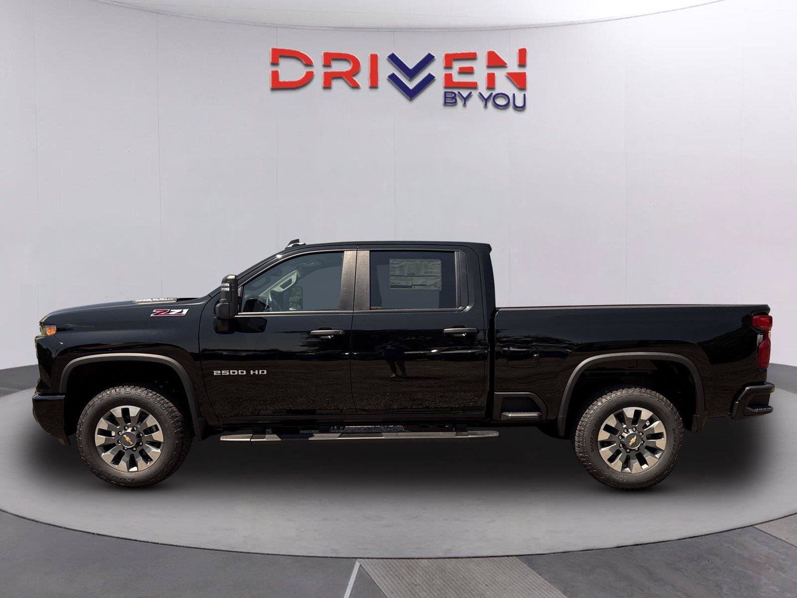 New 2026 Chevrolet Silverado 2500 Custom w/ Custom Value Package AWD/4WD image 7