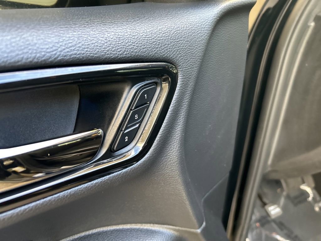 Used 2022 Dodge Durango GT image 40