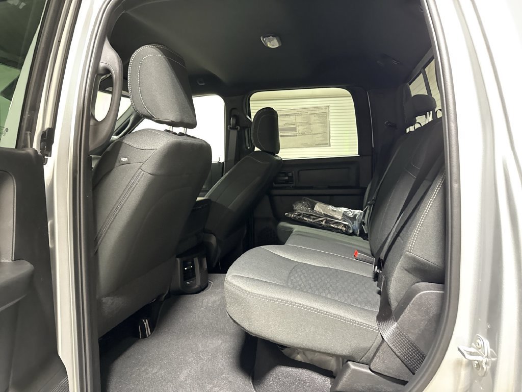 New 2027 RAM 3500 Tradesman AWD/4WD image 23
