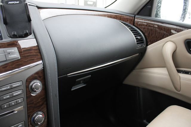 Used 2018 Nissan Armada Platinum w/ Interior Lighting Package image 20