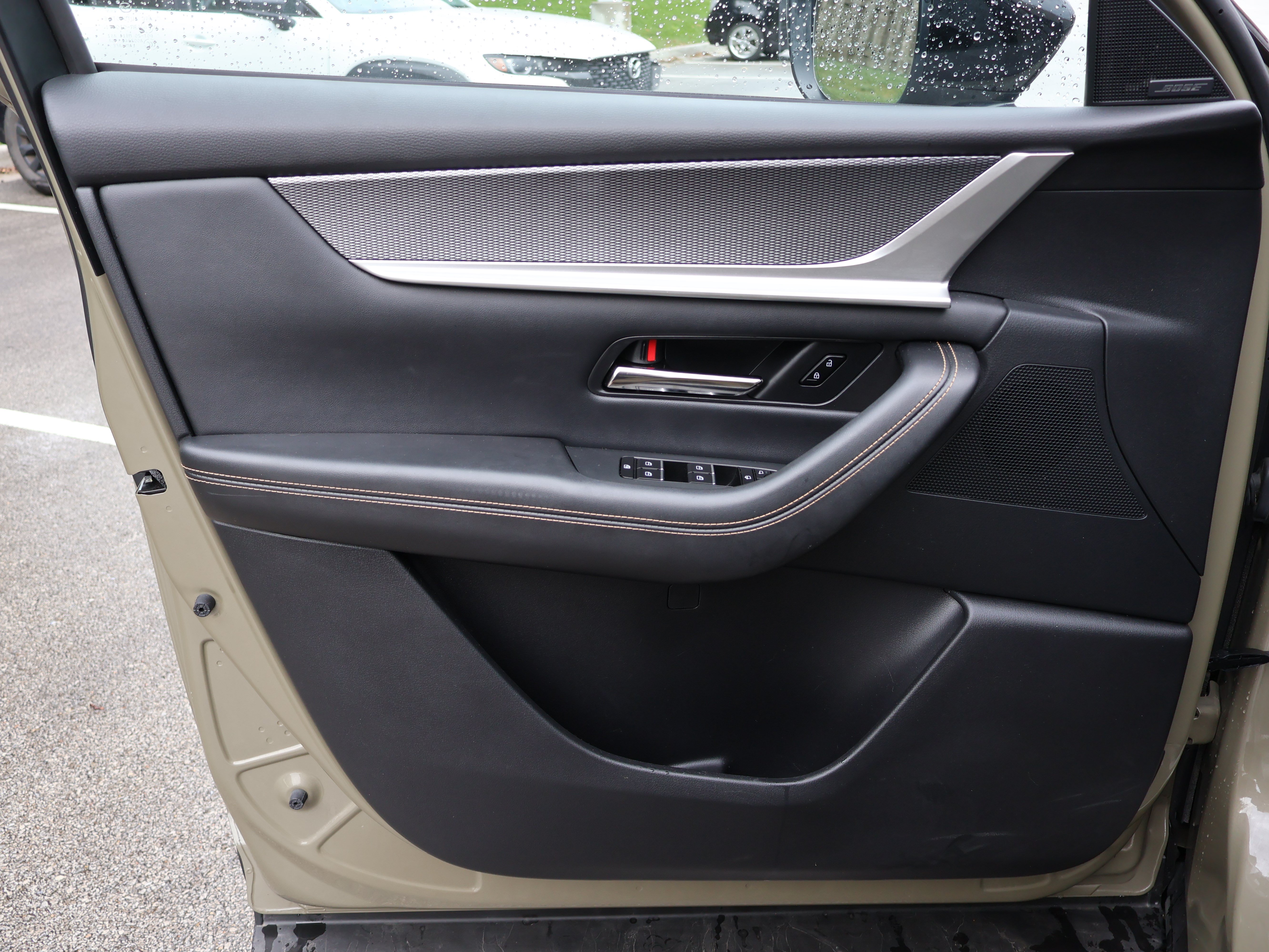 Used 2025 MAZDA CX-70 Plug-In Hybrid w/ Premium Plus AWD/4WD image 42