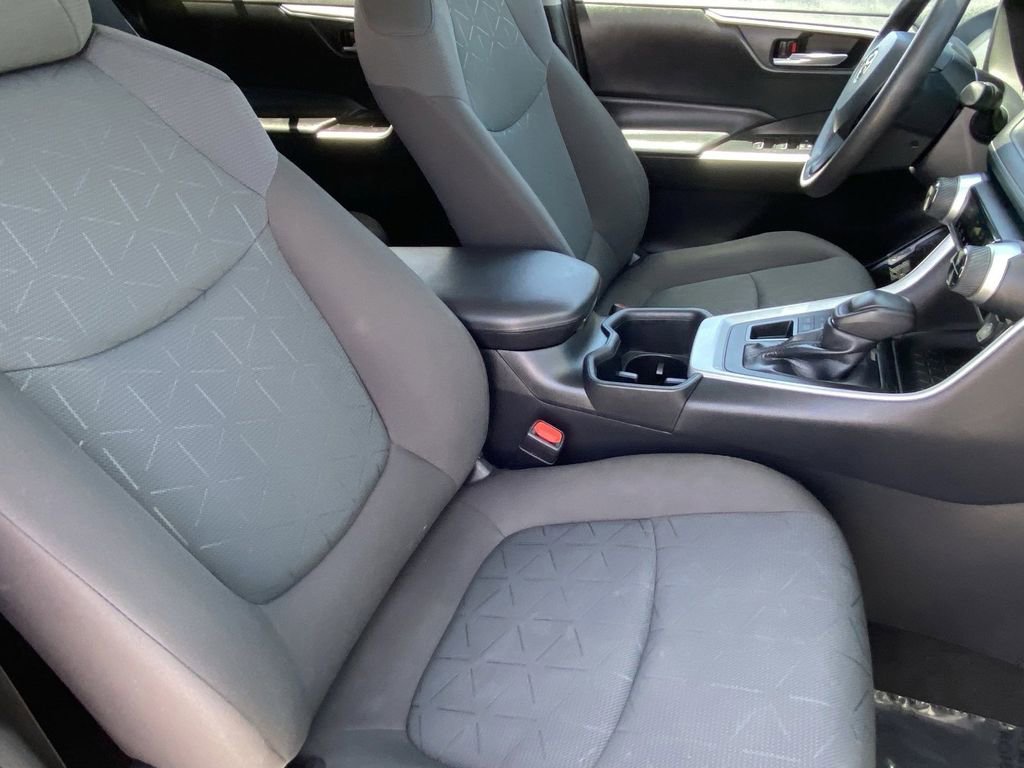 Certified 2023 Toyota RAV4 XLE AWD/4WD image 15