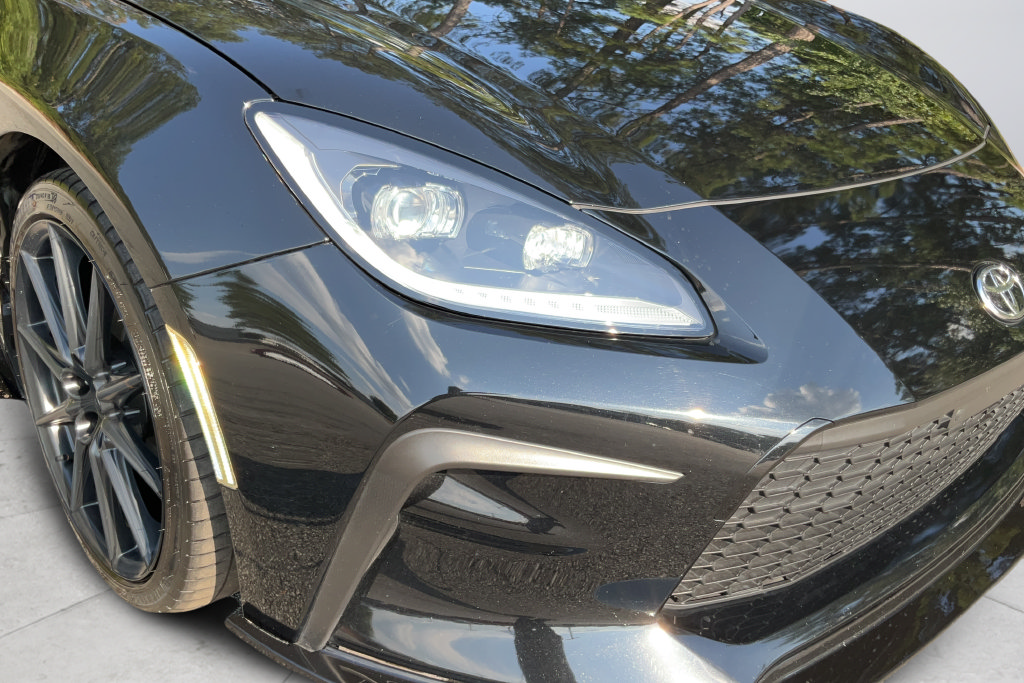 Used 2024 Toyota GR86 Premium RWD image 26